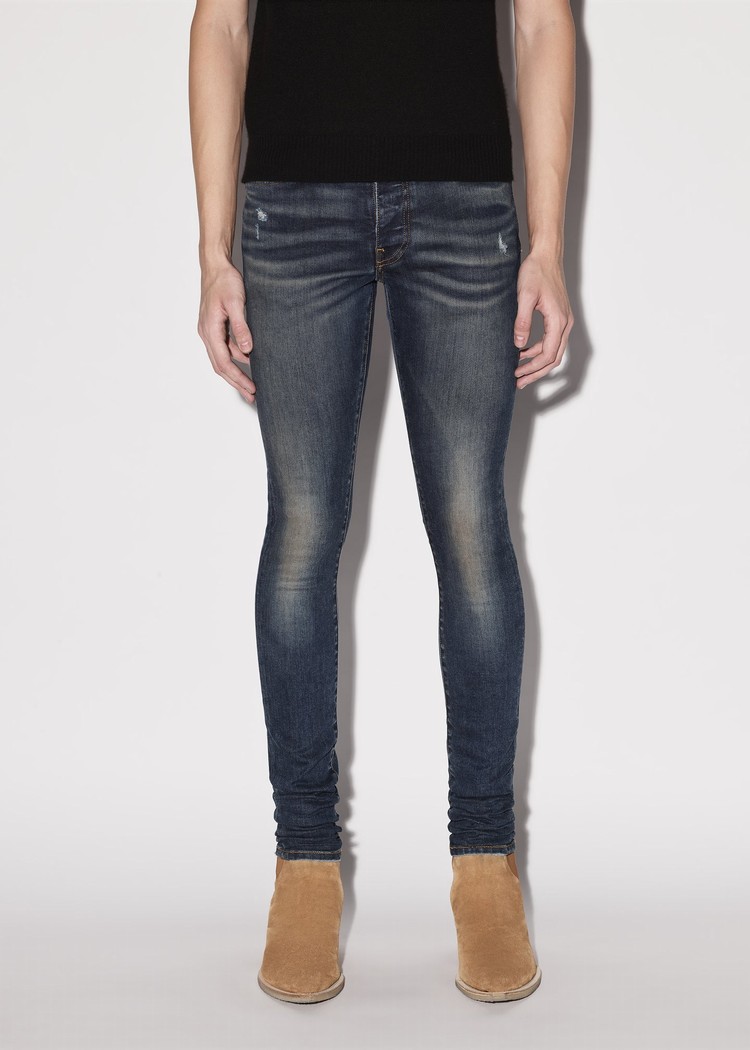 Jean Amiri Stack   | KWE-1792874